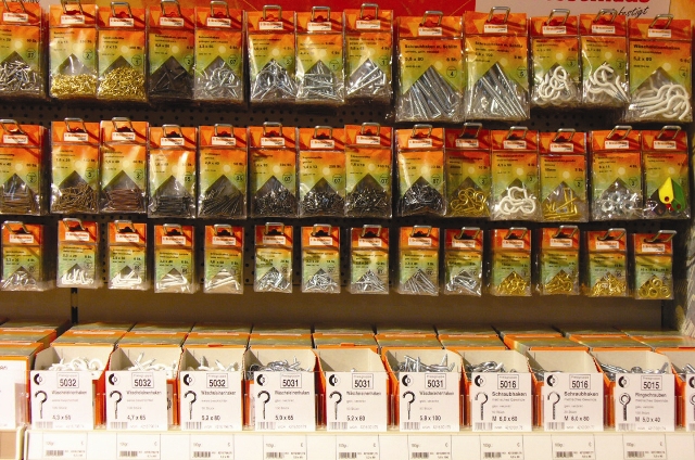 Headerbags at the point of sale